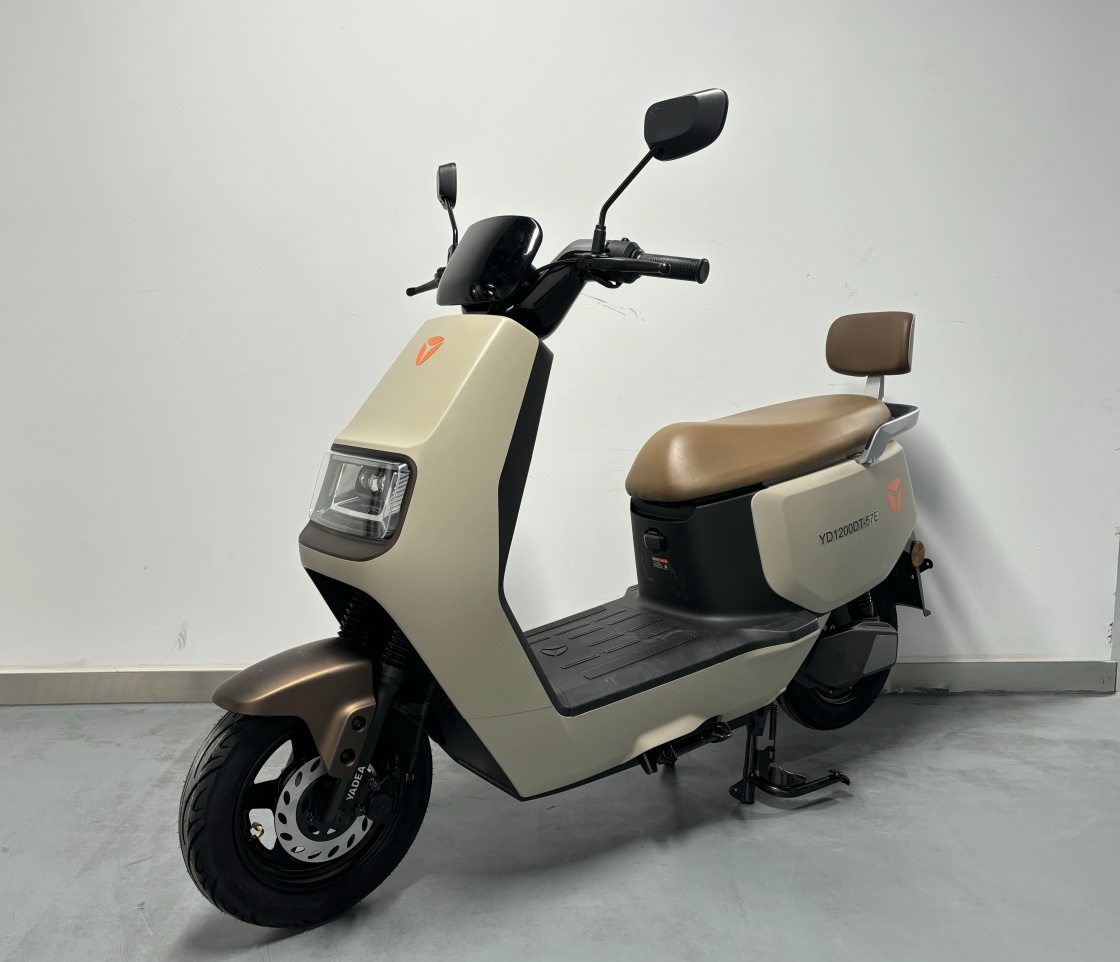 电动两轮摩托车