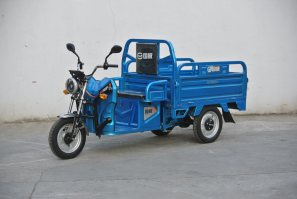 电动正三轮摩托车