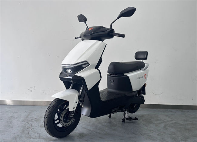 YD1200DT-86F 雅迪牌纯电动前盘式后鼓式电动两轮摩托车图片