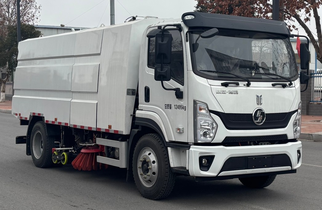 SGW5120TXSBEVSX型纯电动洗扫车图片