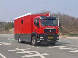 大流量排水抢险车