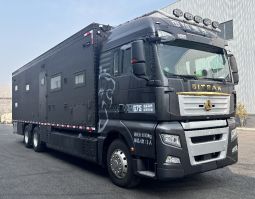 宿营车