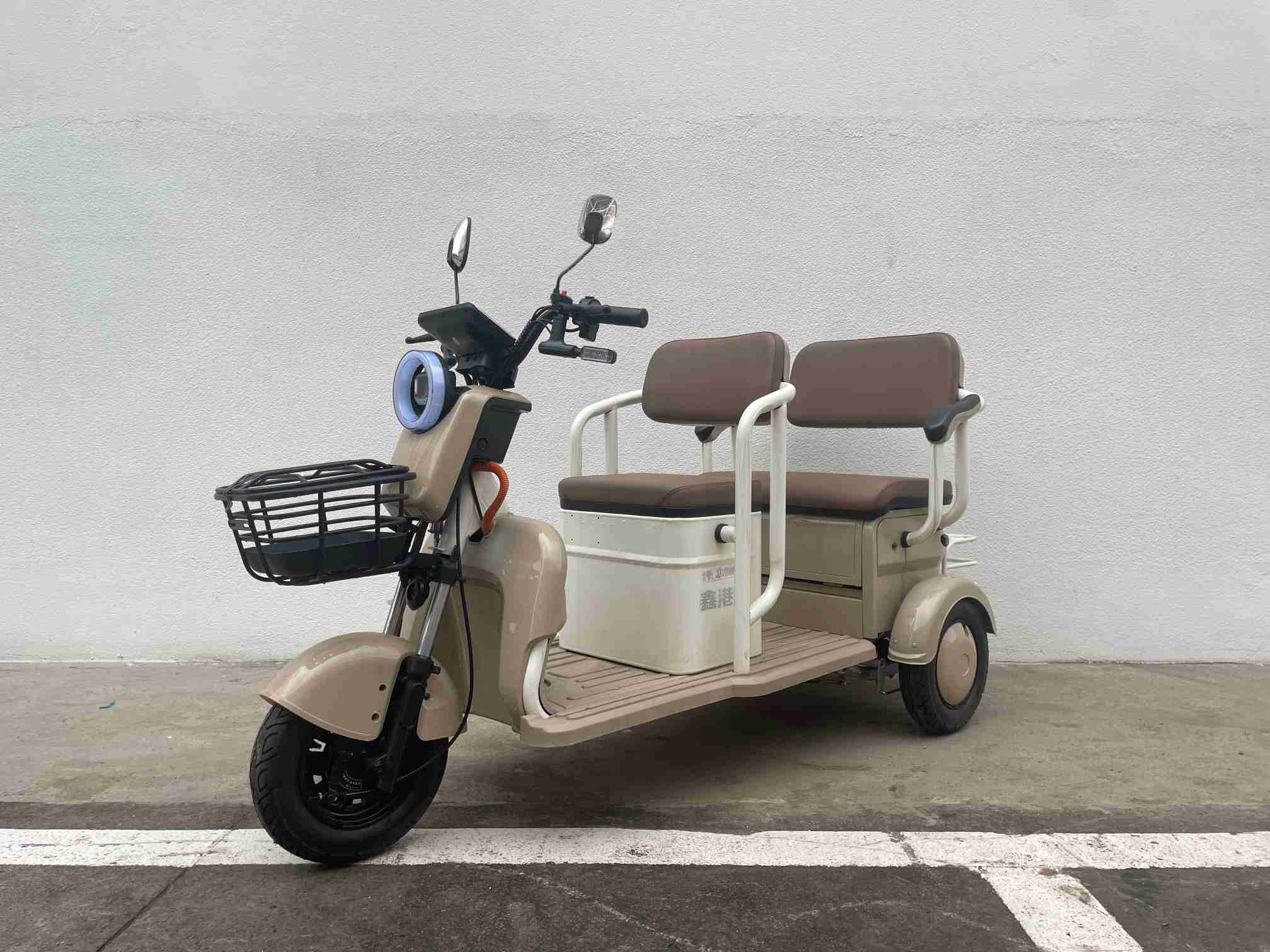 电动正三轮摩托车