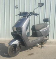 电动两轮摩托车