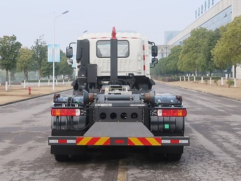 中聯(lián)牌ZBH5251ZXXBJE6車廂可卸式垃圾車公告圖片