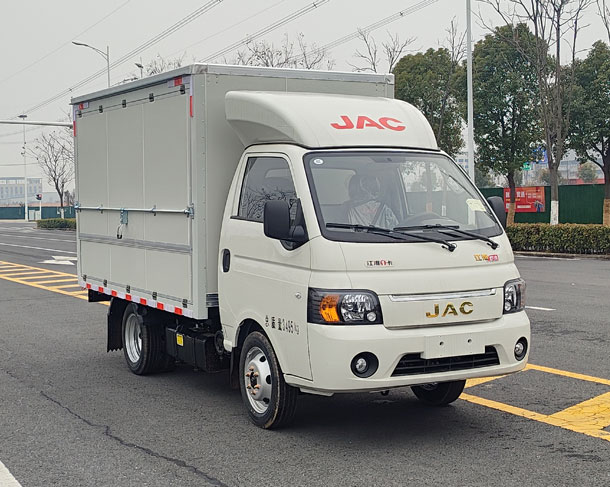 江淮牌HFC5036XYKPV3E8B3S翼開啟廂式貨車公告圖片