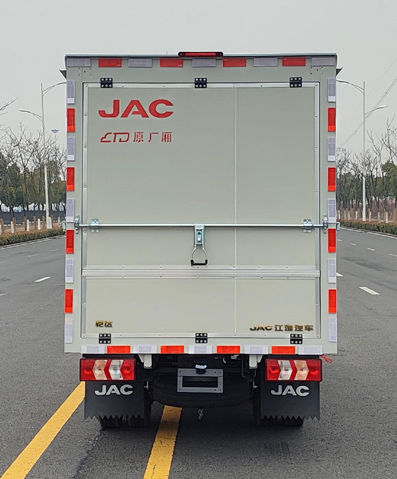 江淮牌HFC5036XYKPV3E8B3S翼開啟廂式貨車公告圖片