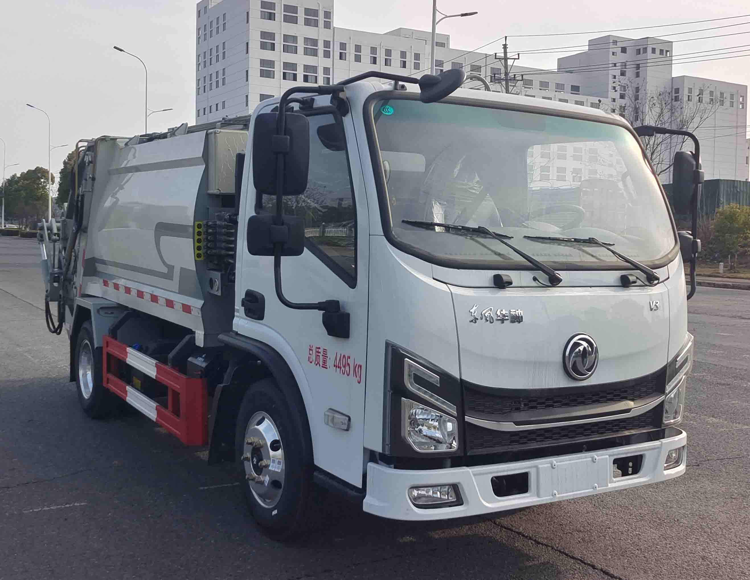 瑞力星牌RLQ5042ZYSE6压缩式垃圾车