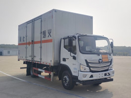 爆破器材运输车