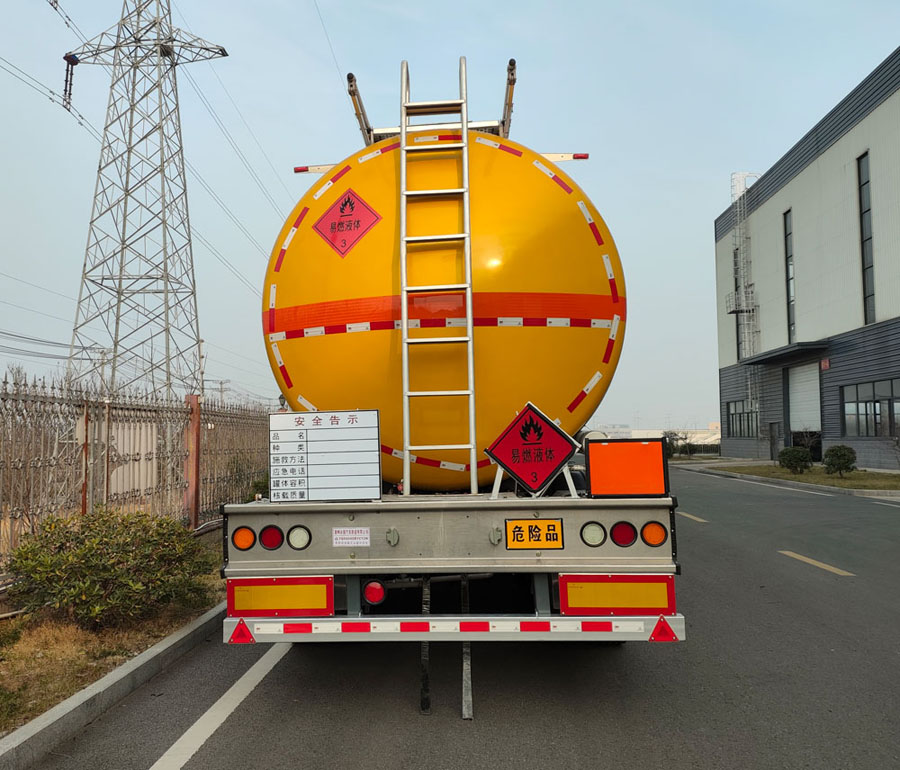 永强牌YQ9404GRYCY2N易燃液体罐式运输半挂车公告图片