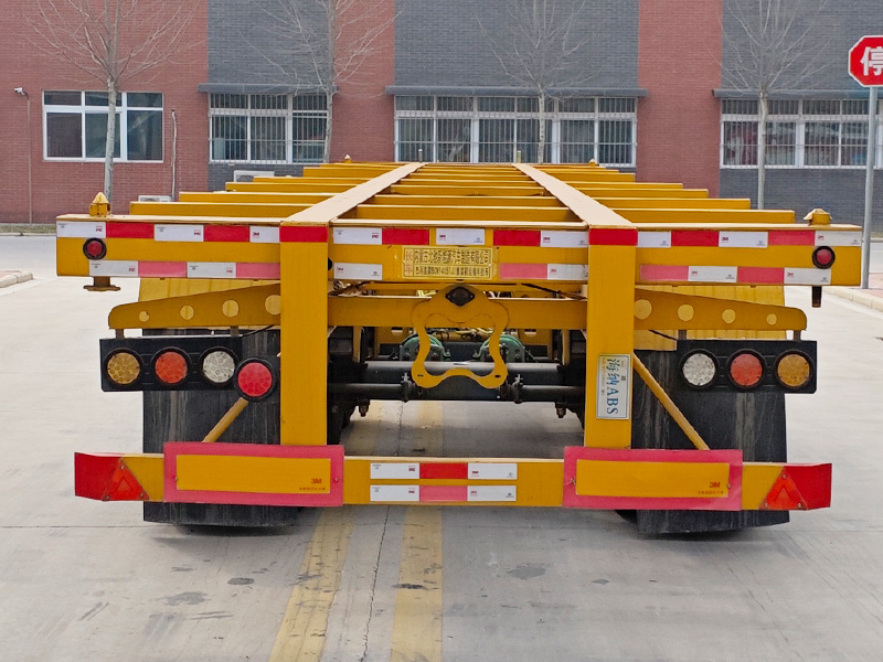 杰利鑫牌BCN9405TJZ集装箱运输半挂车公告图片