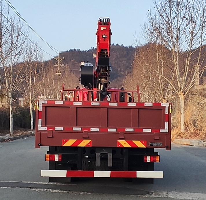 汇合牌HHH5181JSQST6随车起重运输车公告图片