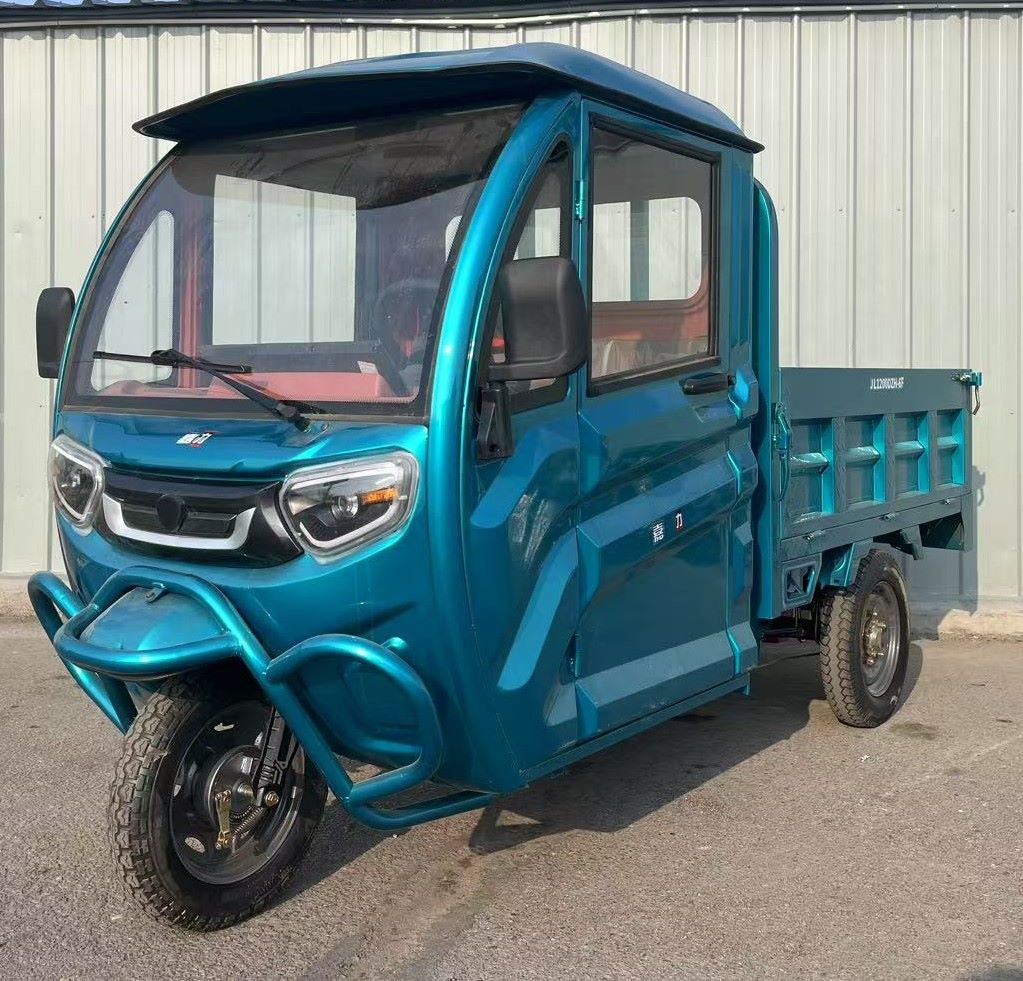 电动正三轮摩托车