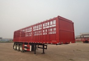 仓栅式运输半挂车