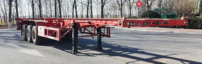 图强牌13米34吨3轴危险品罐箱骨架运输半挂车(TQP9400TWY)
