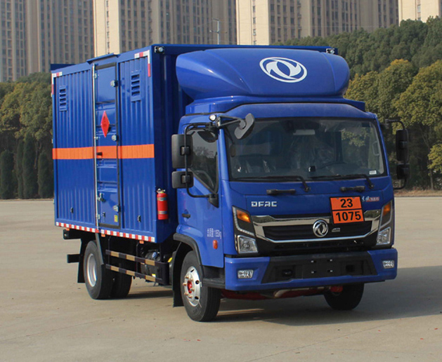 东风牌EQ5125XRQ8CDCACWXP易燃气体厢式运输车