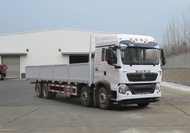 豪沃牌 434马力 载货汽车(ZZ1327N466GF1K)