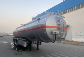 铝合金运油半挂车