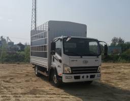 仓栅式运输车