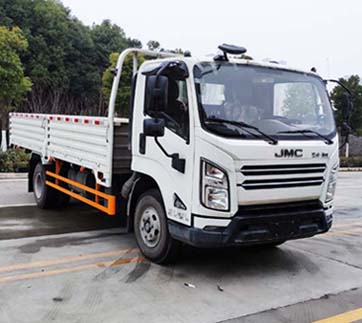 江铃牌 163马力 载货汽车(JX1095TK26)