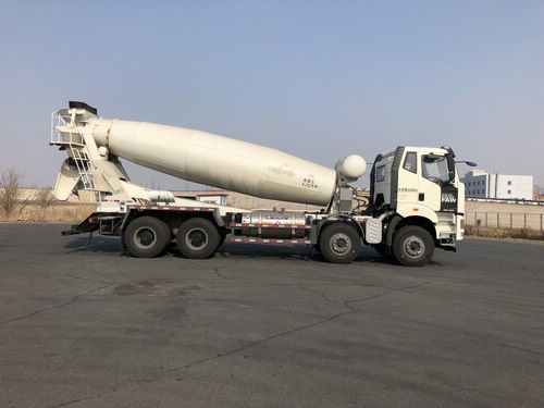 解放牌CA5310GJBP66M25L6T4E6混凝土搅拌运输车公告图片