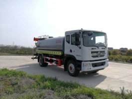 东风股份多利卡D9 CLH5180GPSD6绿化喷洒车
