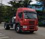 解放CA4250P66T1A2E24M4平头天然气半挂牵引汽车