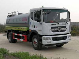 洒水车