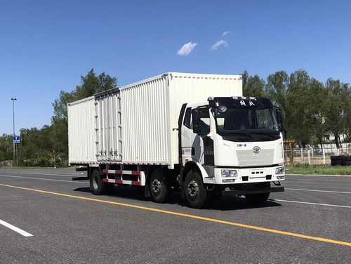 解放牌CA5250XXYP62K1L7T3E6Z厢式运输车