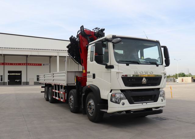 豪沃牌ZZ5317JSQN436GF1随车起重运输车
