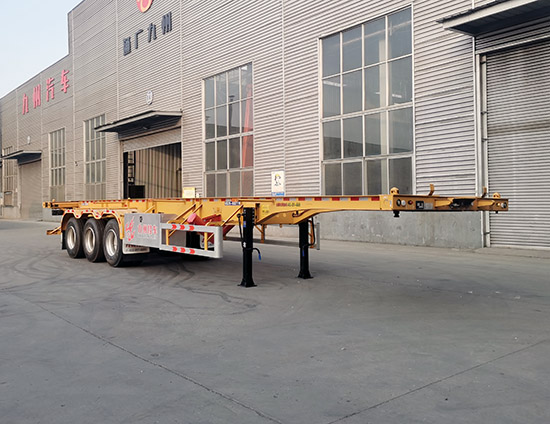 通广九州牌13米34.9吨3轴危险品罐箱骨架运输半挂车(MJZ9400TWY)