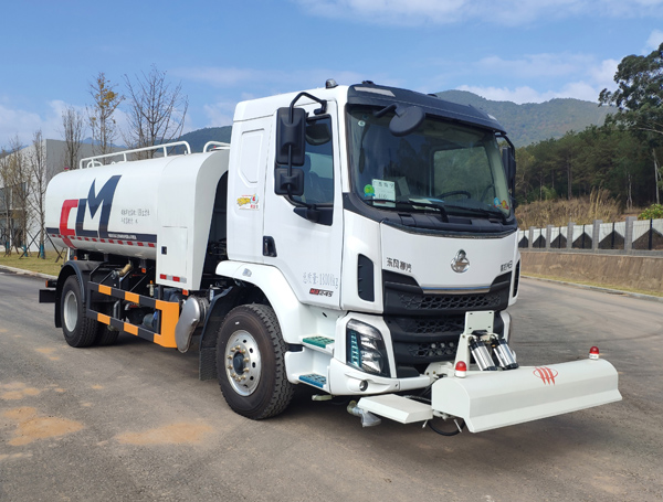 福龙马牌FLM5180GQXDL6清洗车