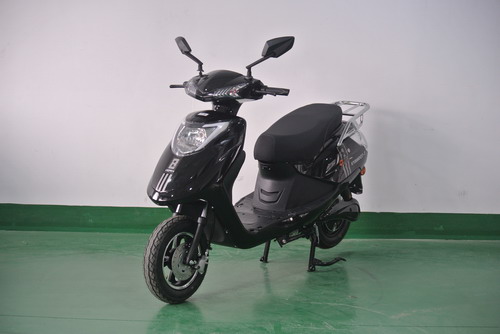 电动两轮轻便摩托车