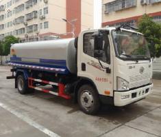 绿化喷洒车