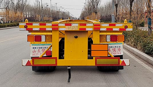 儒源牌ZDY9401TWY危险品罐箱骨架运输半挂车公告图片