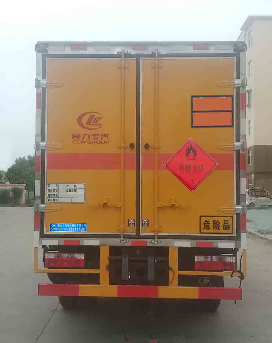 程力威牌CLW5073XRY6易燃液體廂式運(yùn)輸車公告圖片