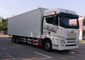 厢式运输车