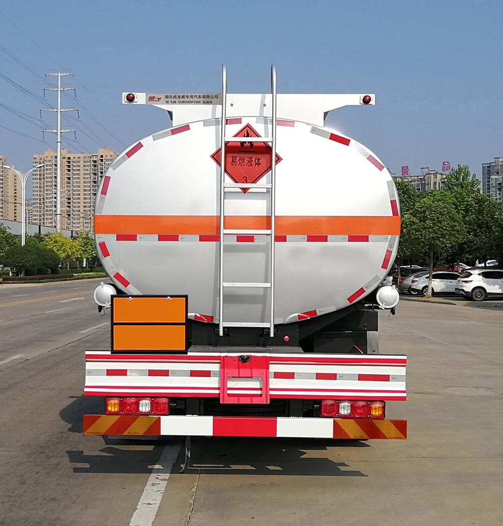 楚飛牌CLQ5260GYY6SX運油車公告圖片