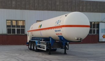 低温液体运输半挂车