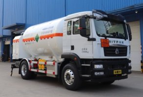 查特牌CTZ5180GDY低温液体运输车