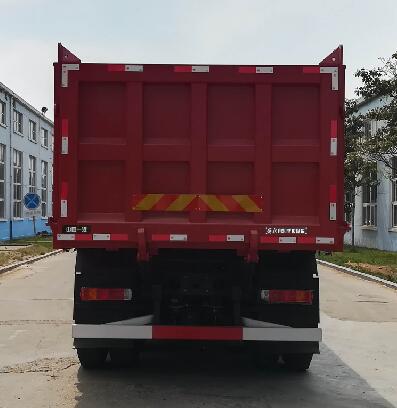解放牌CA5310ZLJP1K15L5T4E6A80自卸式垃圾车公告图片