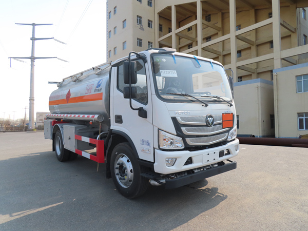 陆平机器牌LPC5120GJYB6加油车
