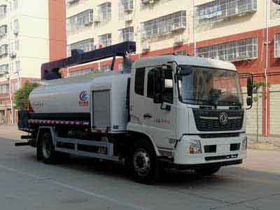 程力威牌CLW5185TDYD6多功能抑尘车