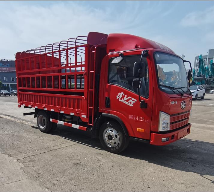解放牌CA5042CCYP40K50L1E6A84仓栅式运输车