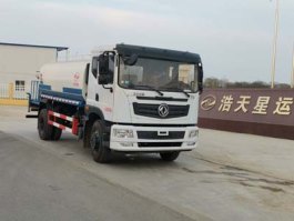 绿化喷洒车