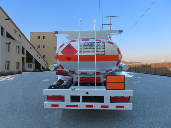 陸平機(jī)器牌LPC5071GJYE6加油車公告圖片