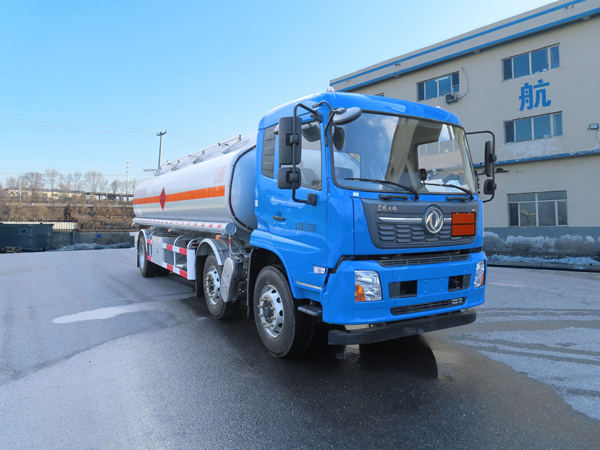 陆平机器牌LPC5262GYYD6运油车