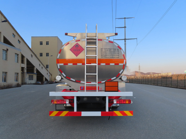 陸平機(jī)器牌LPC5321GYYC6鋁合金運(yùn)油車公告圖片