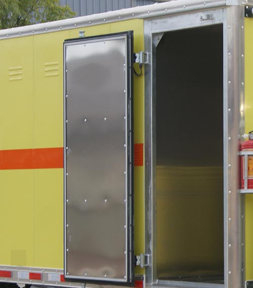 路捷順牌ULC5081XQYB6爆破器材運輸車公告圖片