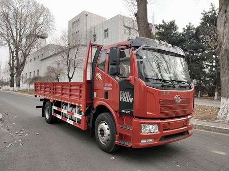 解放牌 264马力 平头柴油载货汽车(CA1180P62K1L4A1E6)